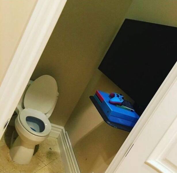 Scotties idea of bathroom accesories